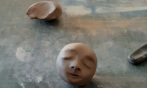 plastik bluetenkind hell entstehung