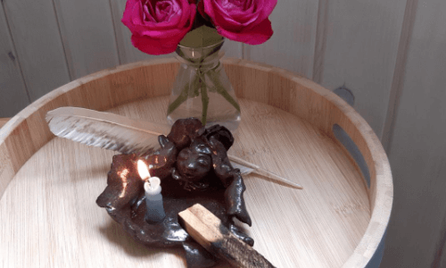 plastik ritualkeramik mein altar